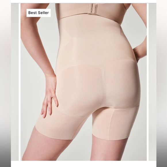 Spanx OnCore High-Waisted Mid-Thigh Short - Picture 9 of 11